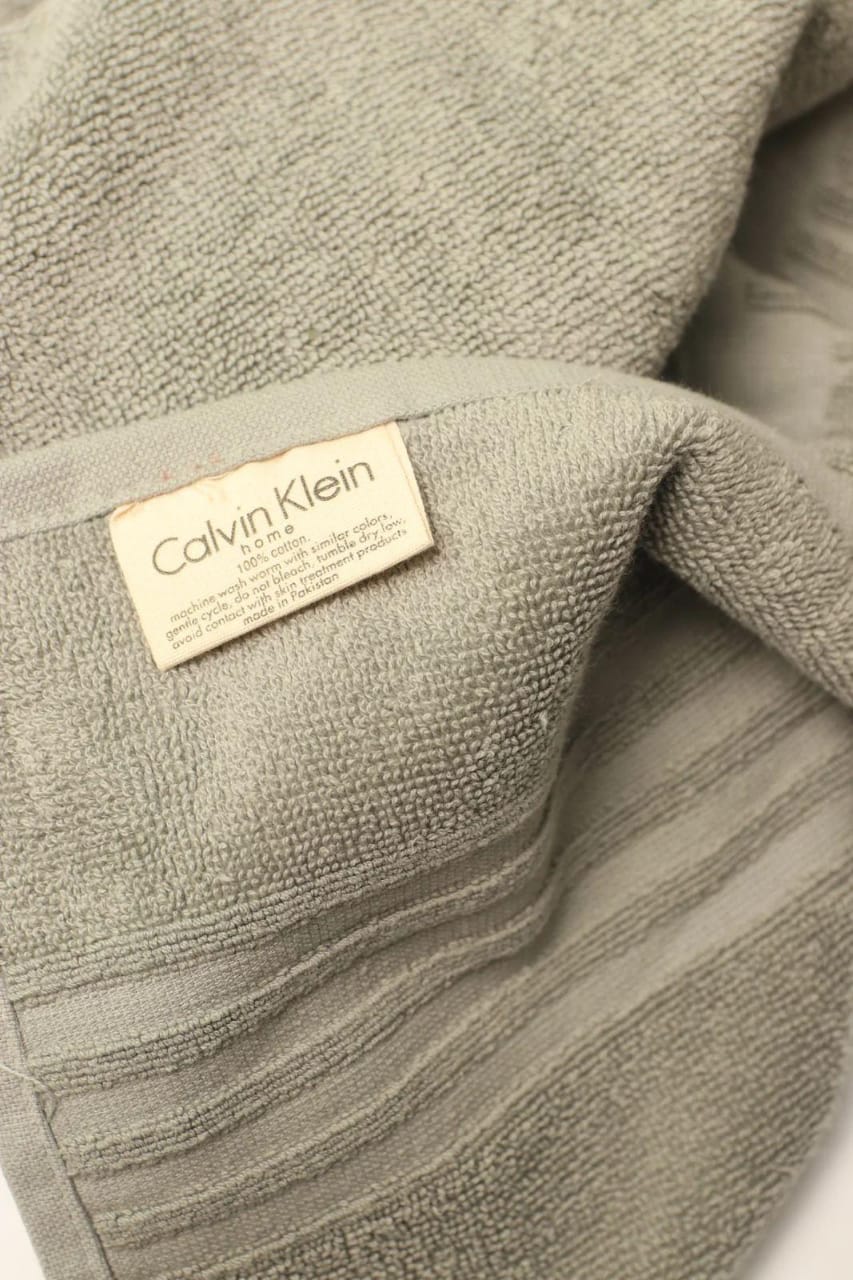 1 Pc Cotton Woven Bath Towel Calvin Klein Exclusive Towel -Bath Towel (24x42)